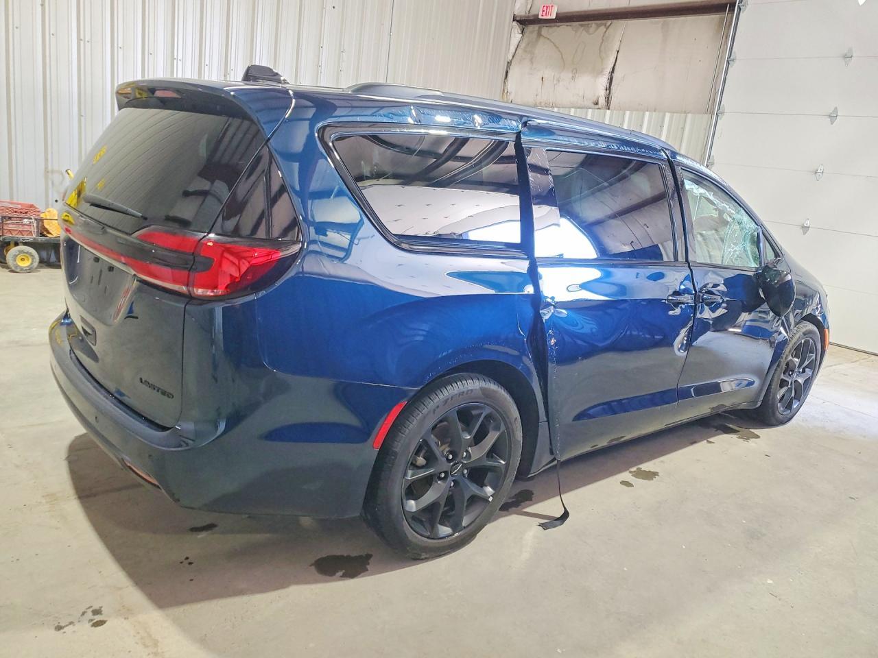 2025 CHRYSLER Pacifica