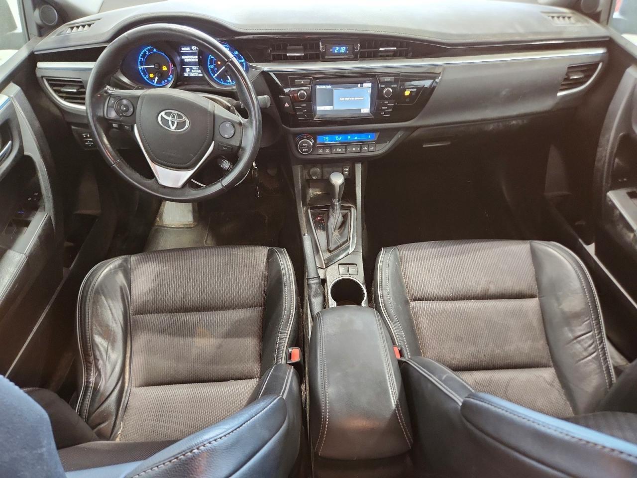 2016 TOYOTA COROLLA