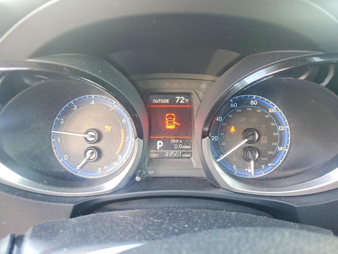 2015 TOYOTA COROLLA