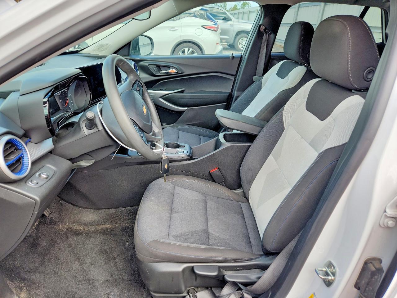 2024 CHEVROLET TRAX