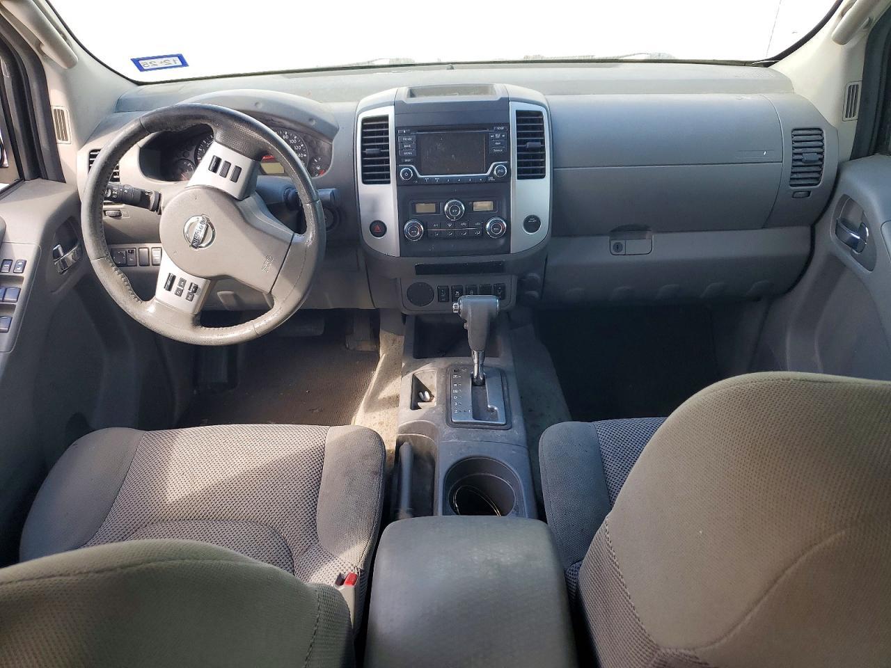 2016 NISSAN Frontier