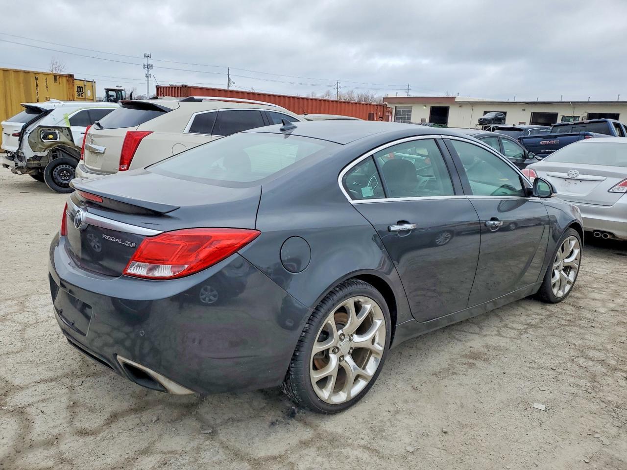 2012 BUICK Regal