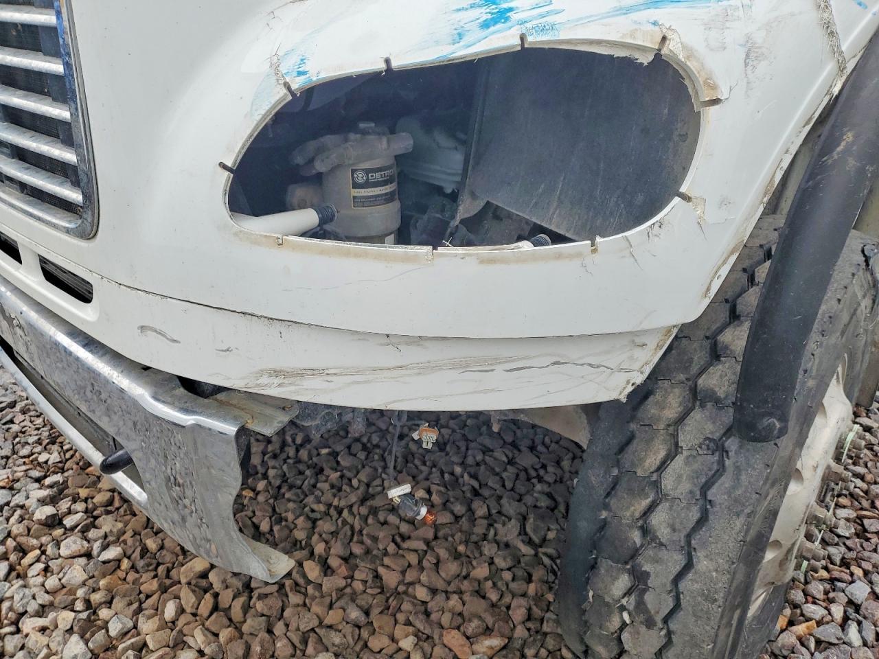 2021 FREIGHTLINER M2