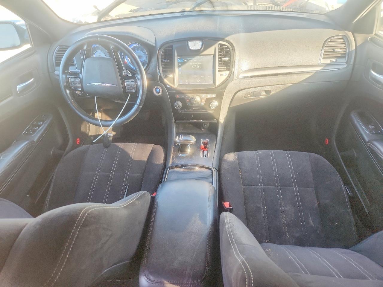 2012 CHRYSLER 300