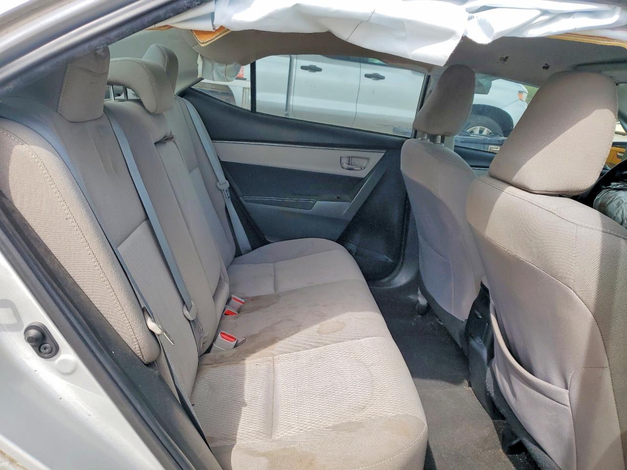 2015 TOYOTA COROLLA