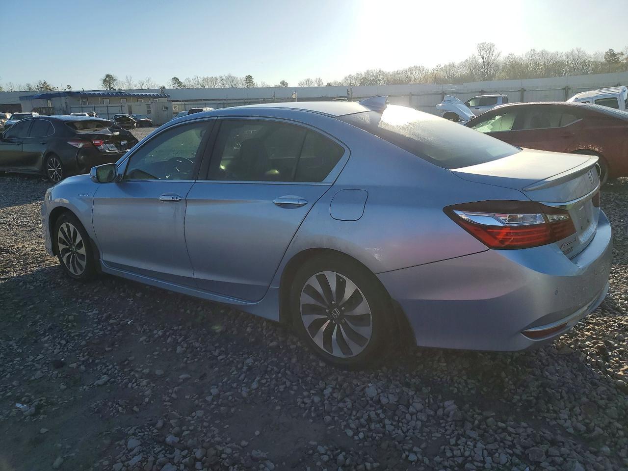 2017 HONDA ACCORD