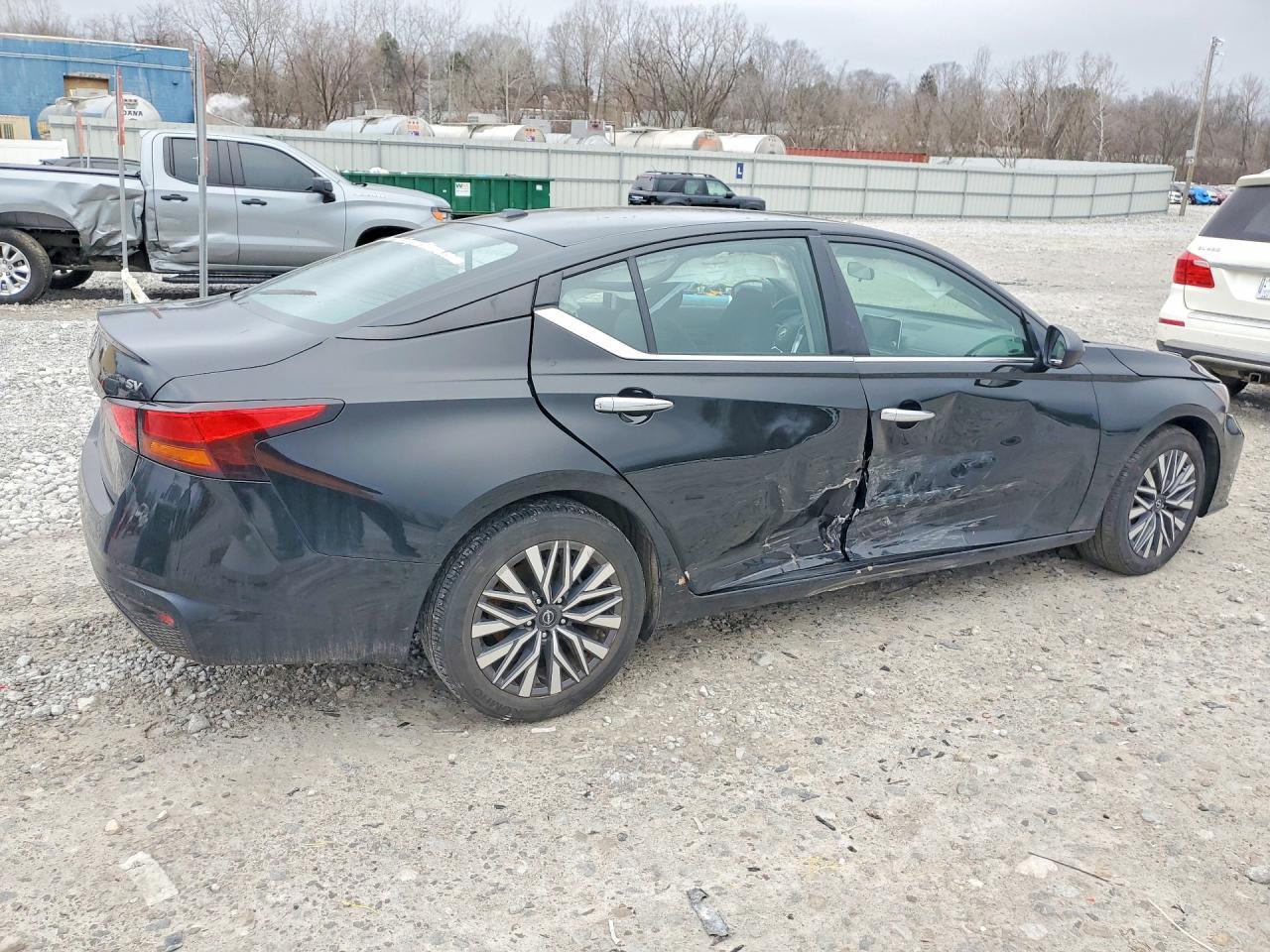 2024 NISSAN ALTIMA