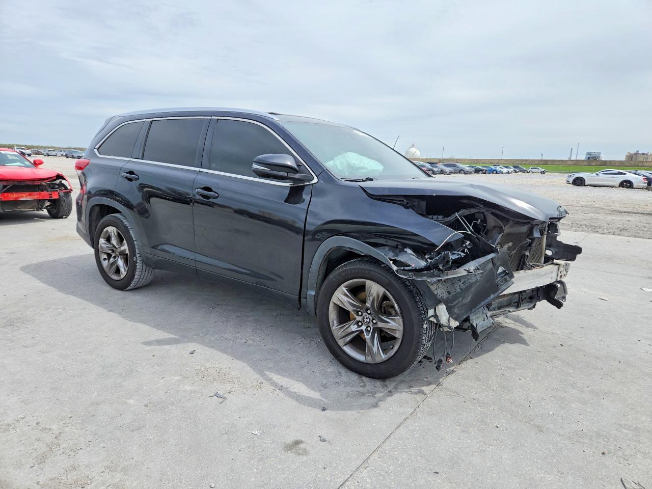 2018 TOYOTA HIGHLANDER