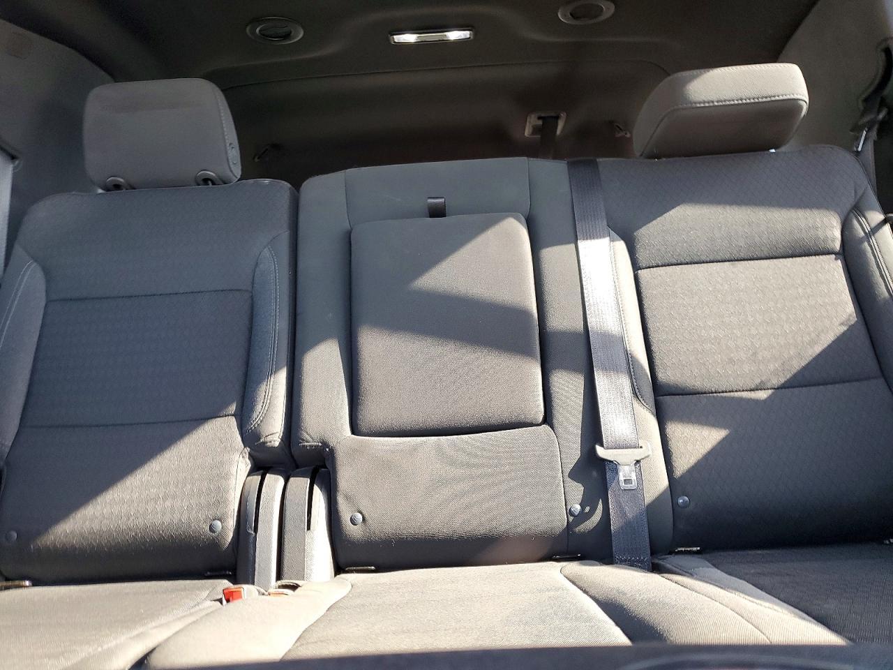 2023 CHEVROLET Suburban