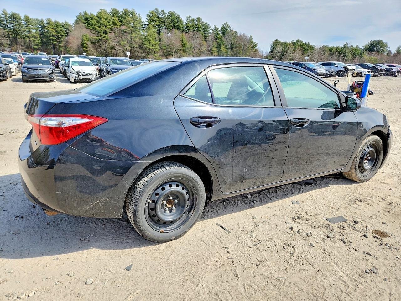 2015 TOYOTA COROLLA
