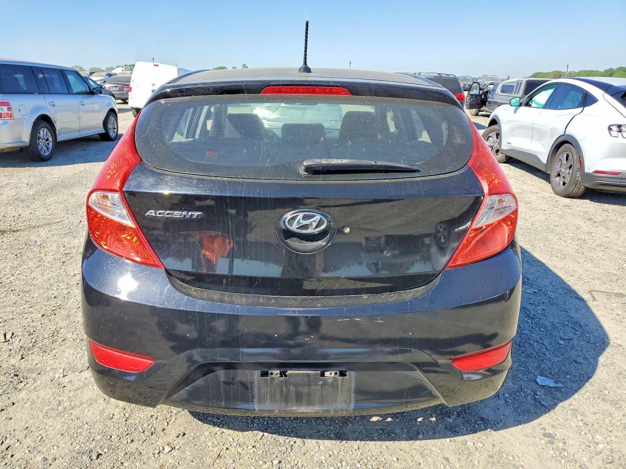 2012 HYUNDAI ACCENT