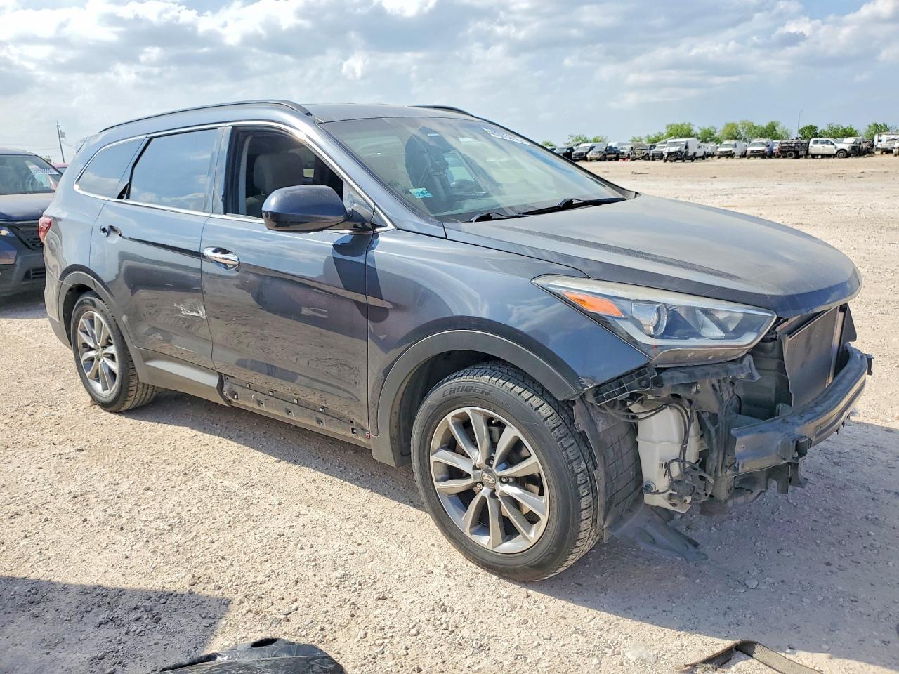 2017 HYUNDAI SANTA FE