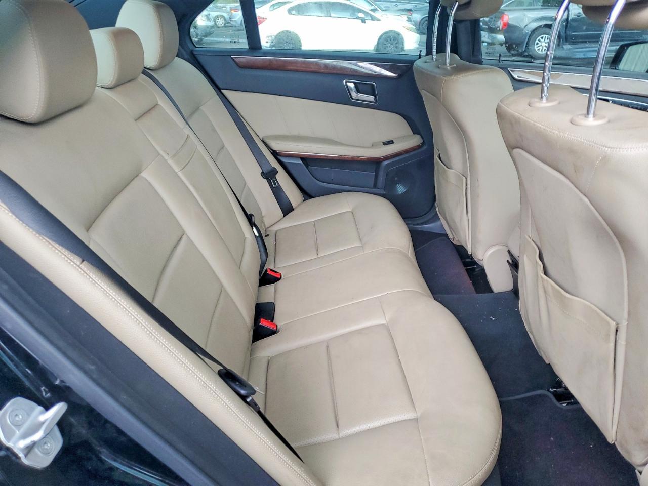 2010 MERCEDES-BENZ E-Class