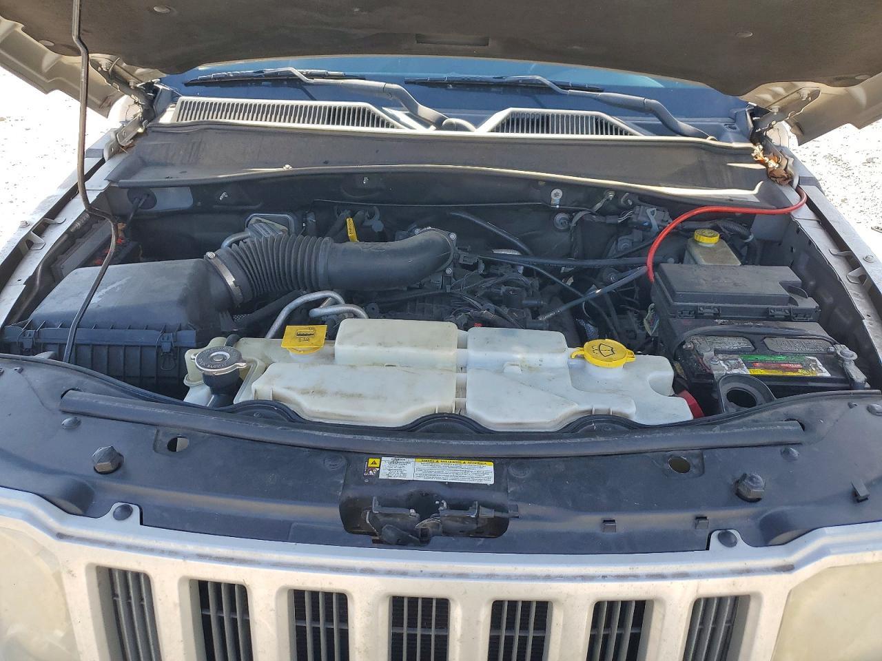 2012 JEEP Liberty