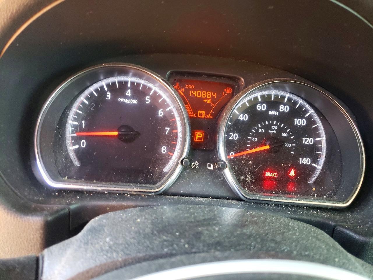2012 NISSAN VERSA