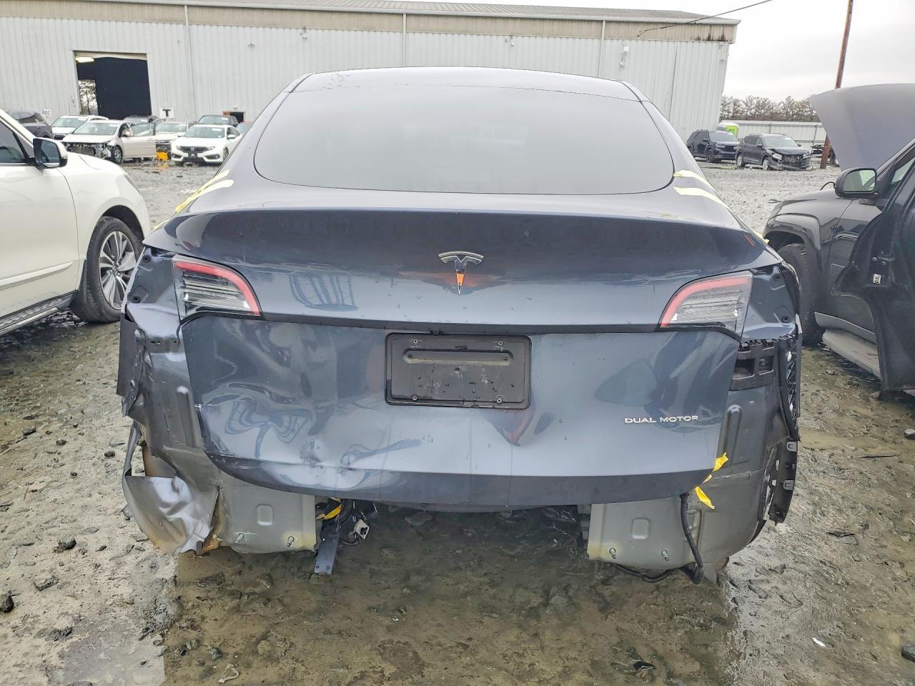 2020 TESLA MODEL Y