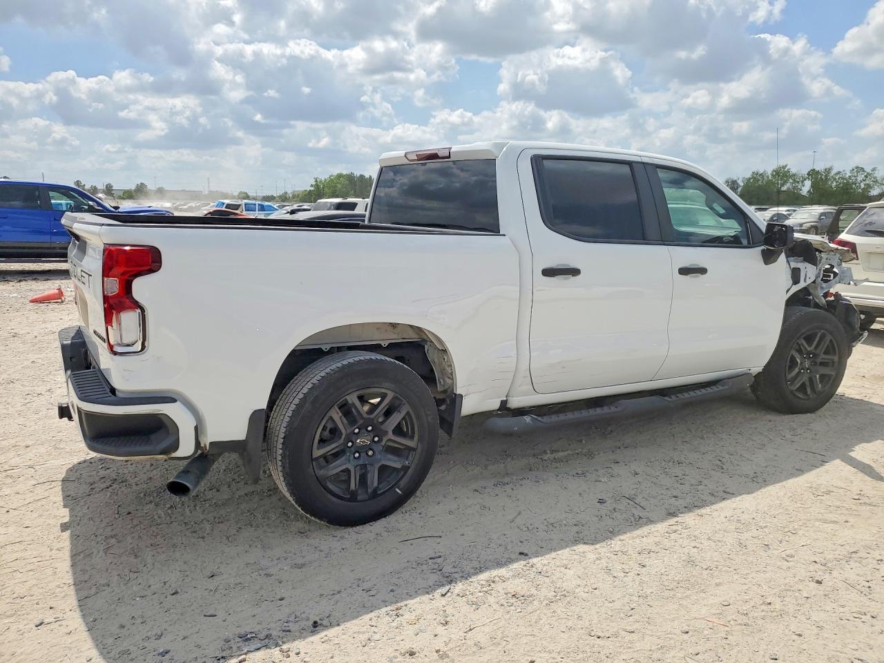 2022 CHEVROLET Silverado