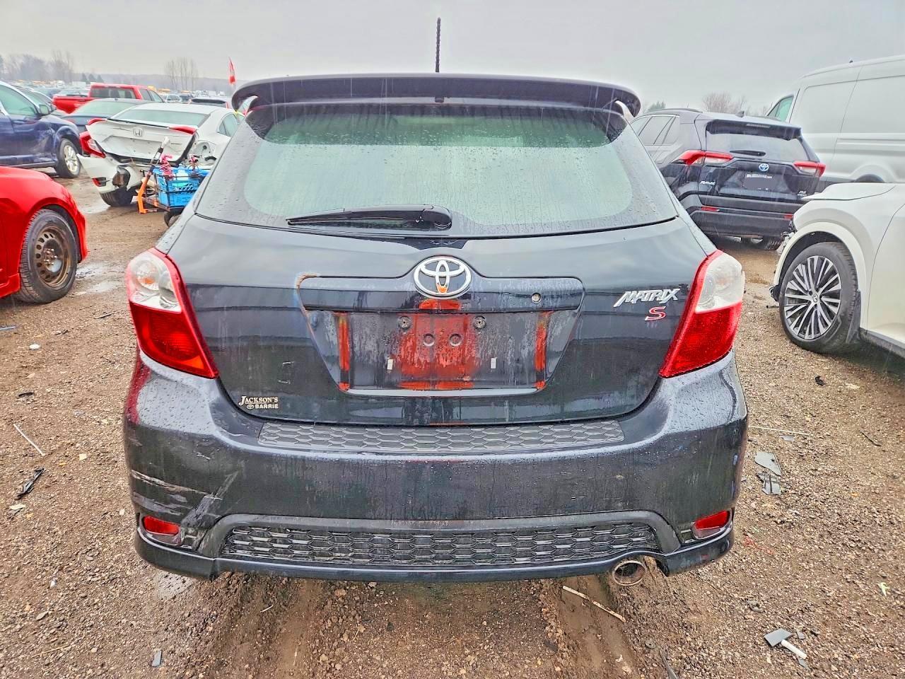 2011 TOYOTA MATRIX