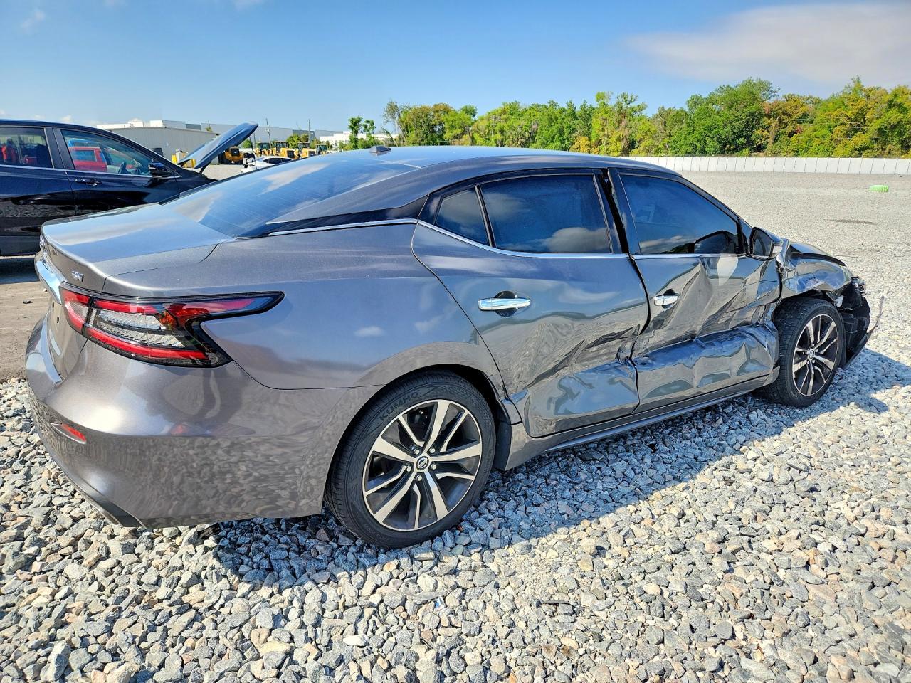 2019 NISSAN Maxima