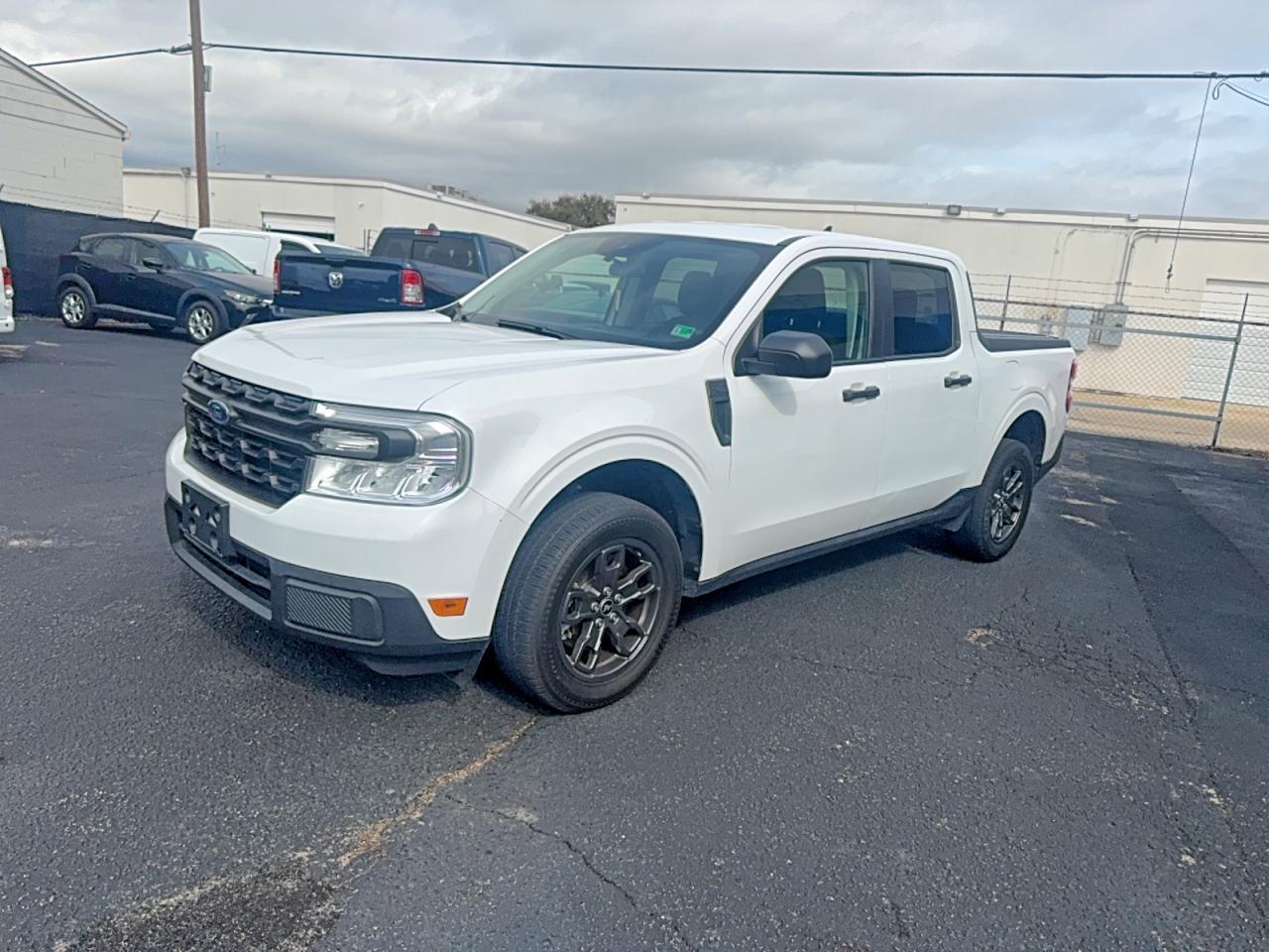 2024 FORD Maverick