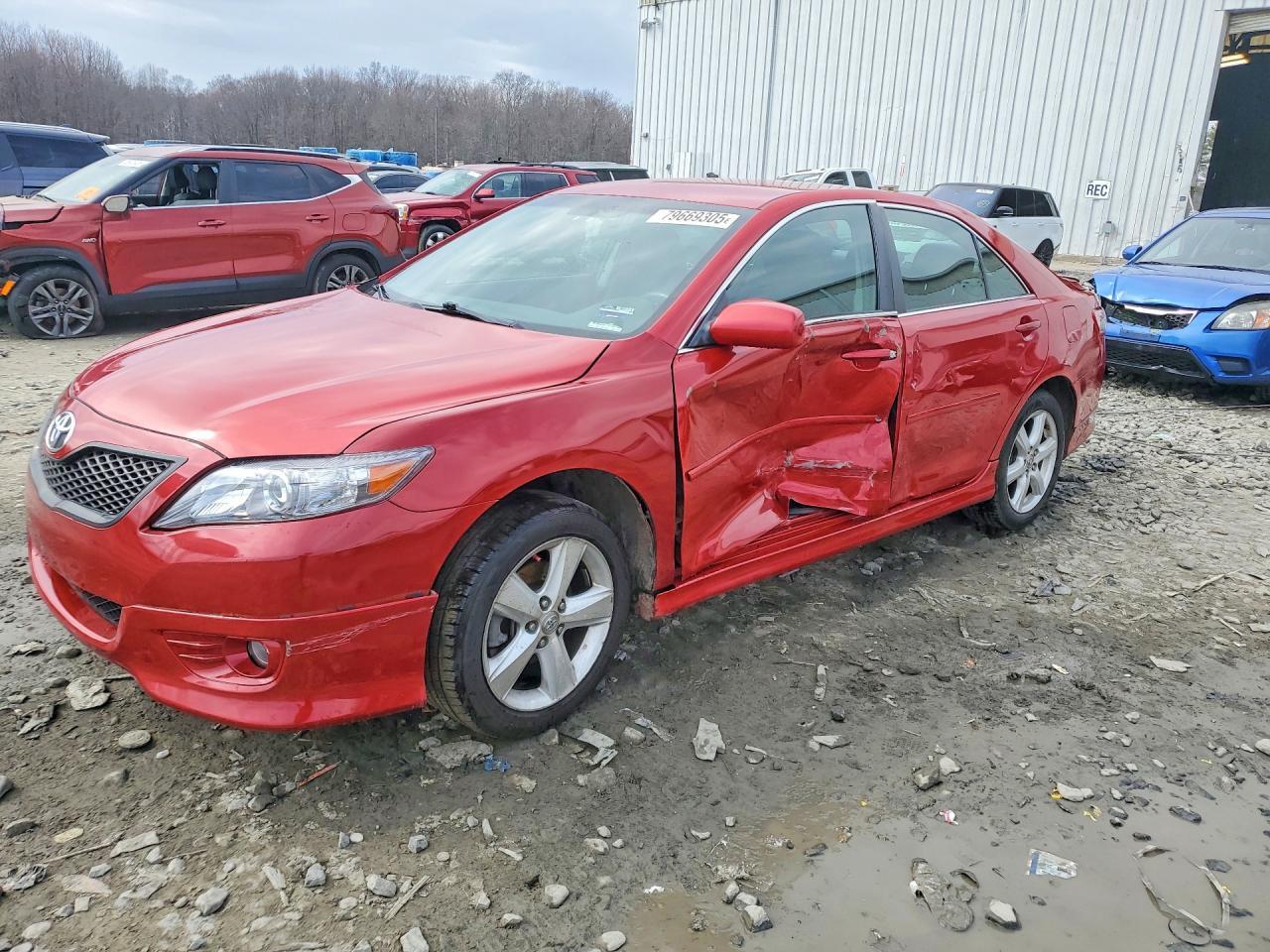 2010 TOYOTA CAMRY