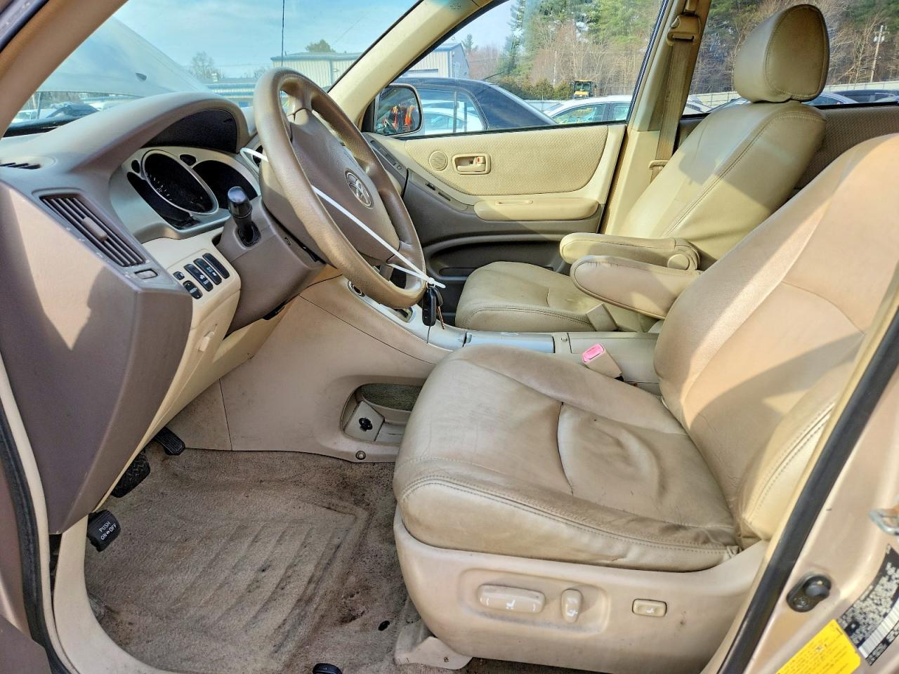 2005 TOYOTA HIGHLANDER