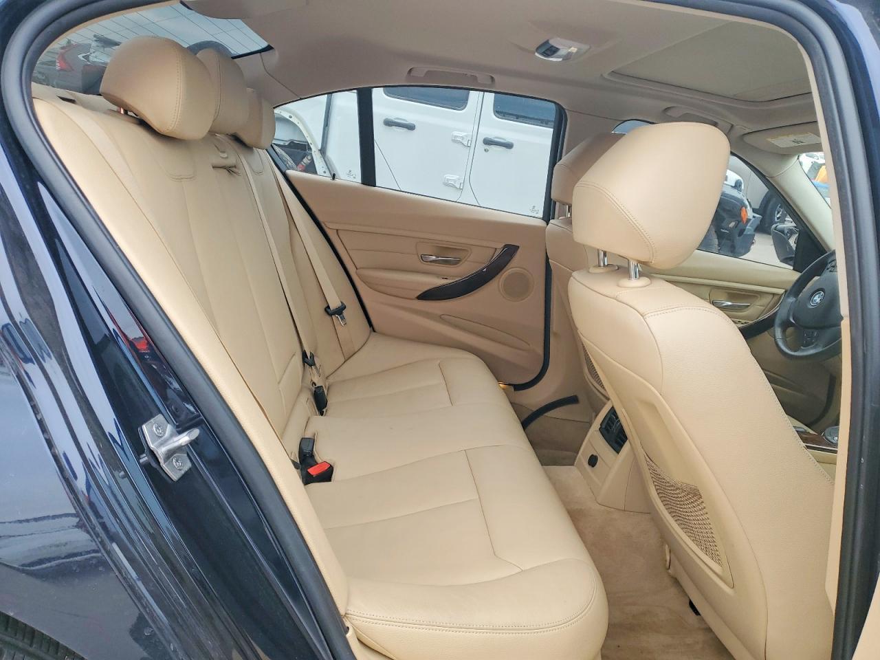 2013 BMW 3 SERIES