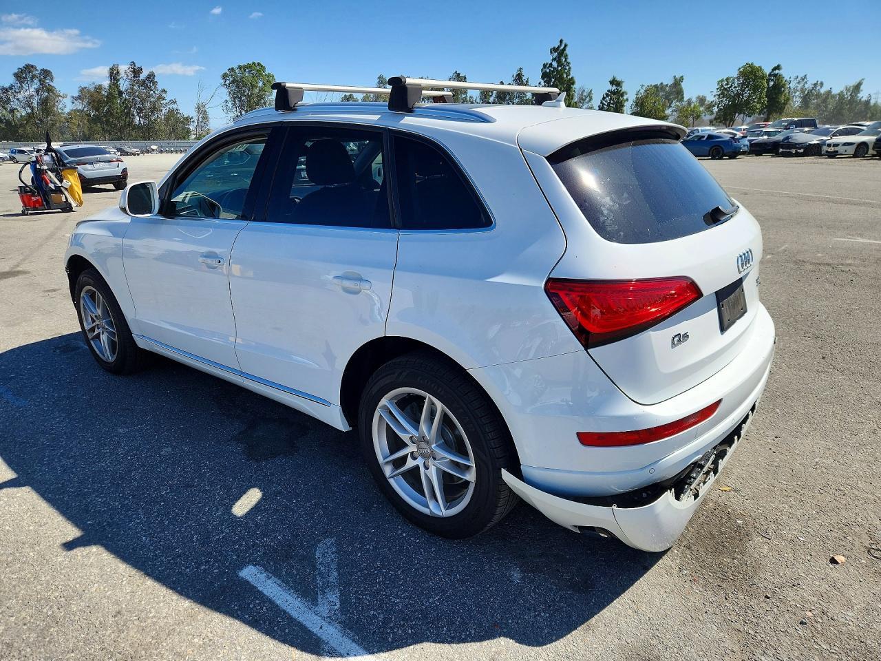2014 AUDI Q5