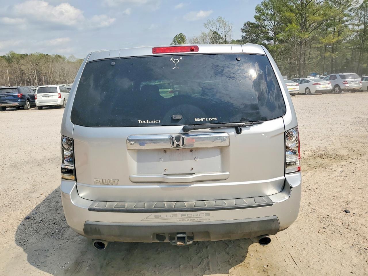 2011 HONDA PILOT