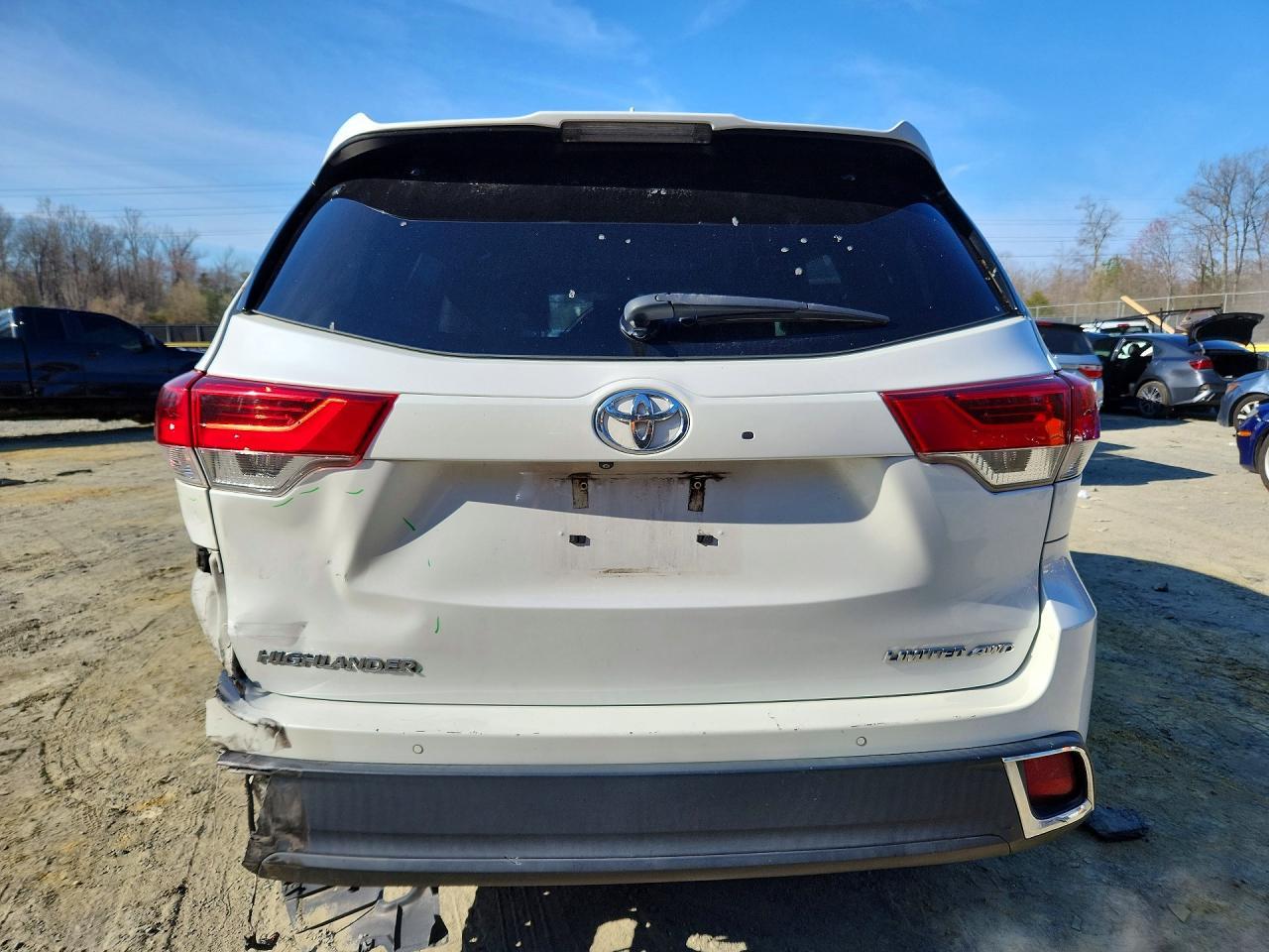 2019 TOYOTA HIGHLANDER