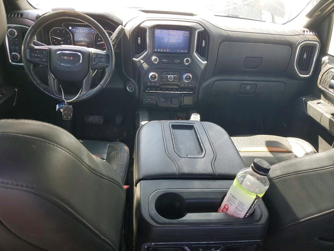 2020 GMC Sierra