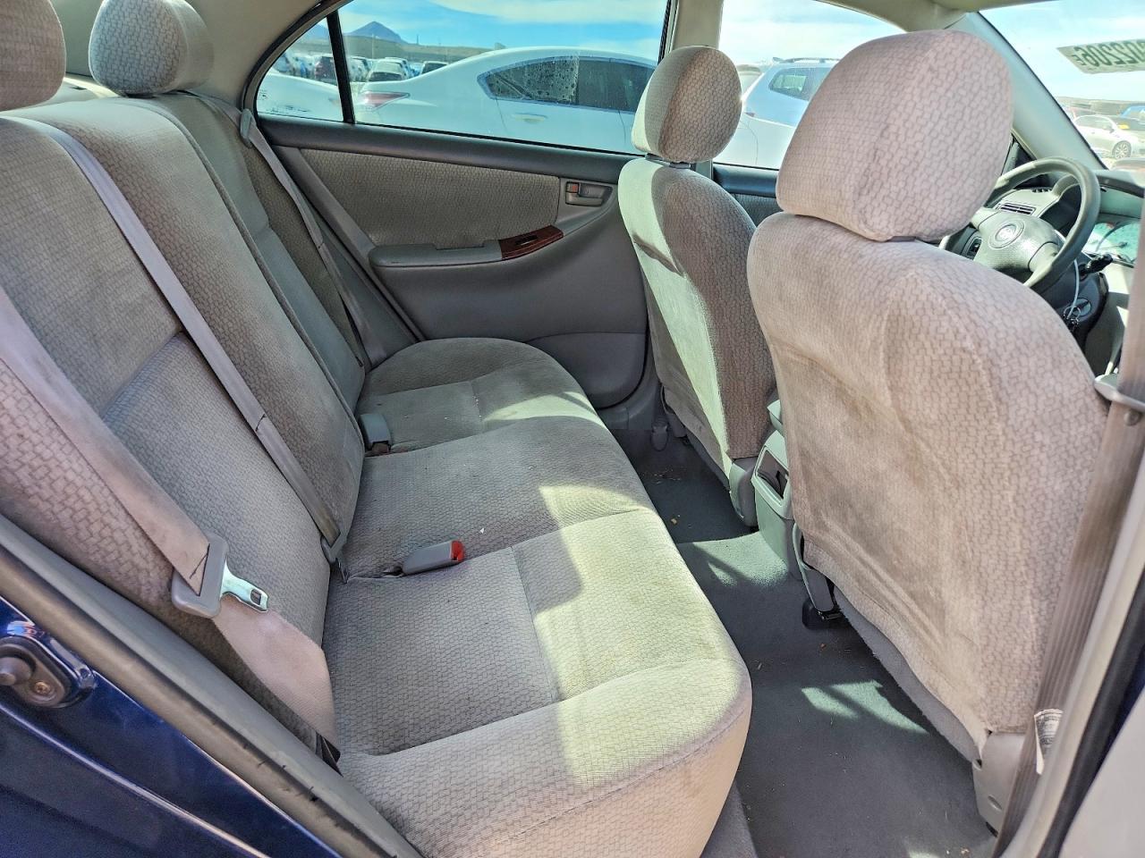 2004 TOYOTA COROLLA