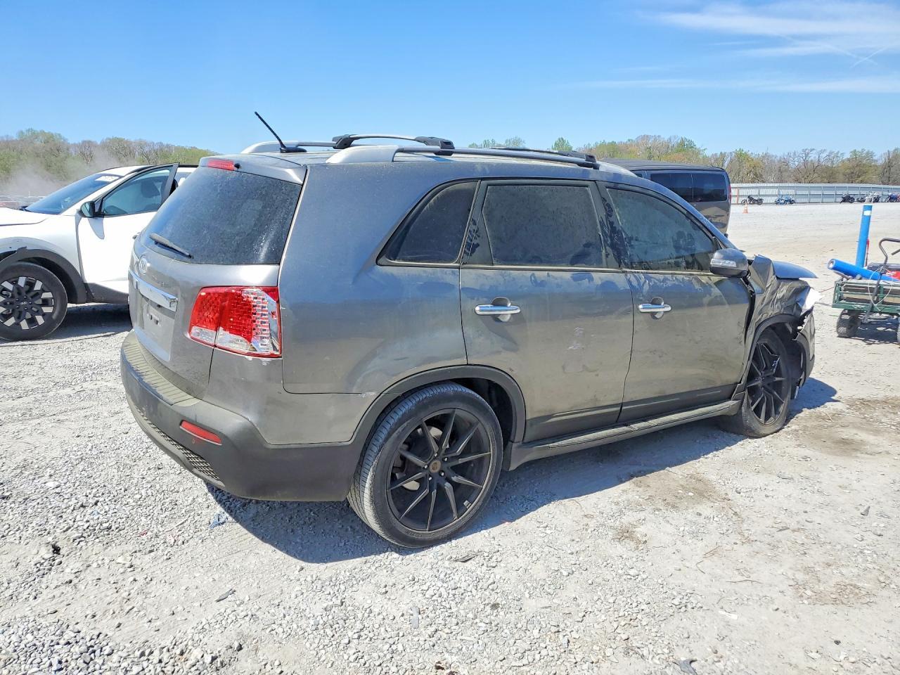 2013 KIA SORENTO