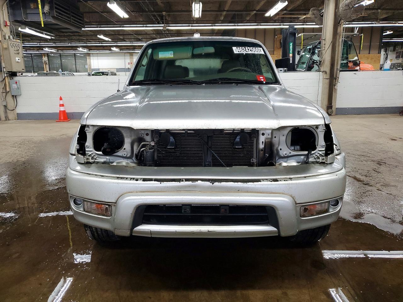 2002 TOYOTA 4Runner