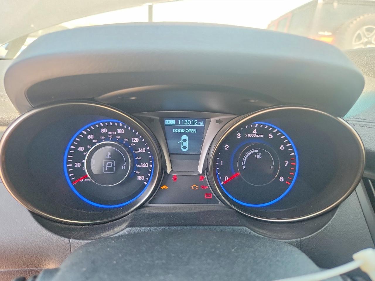 2015 HYUNDAI GENESIS