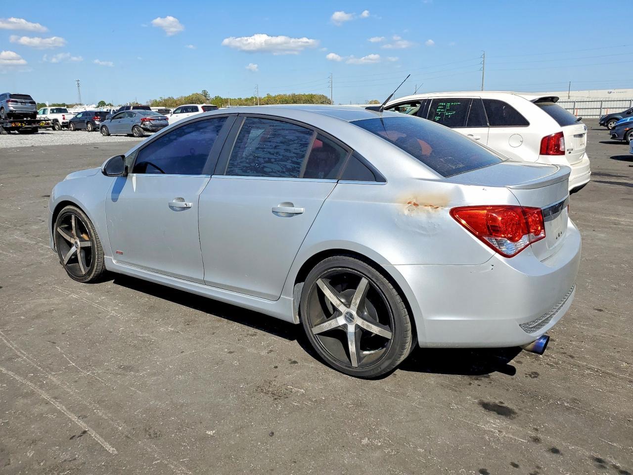 2012 CHEVROLET CRUZE