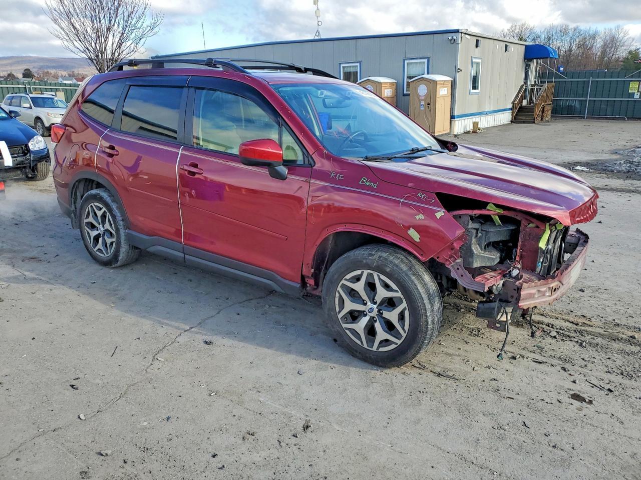 2021 SUBARU FORESTER