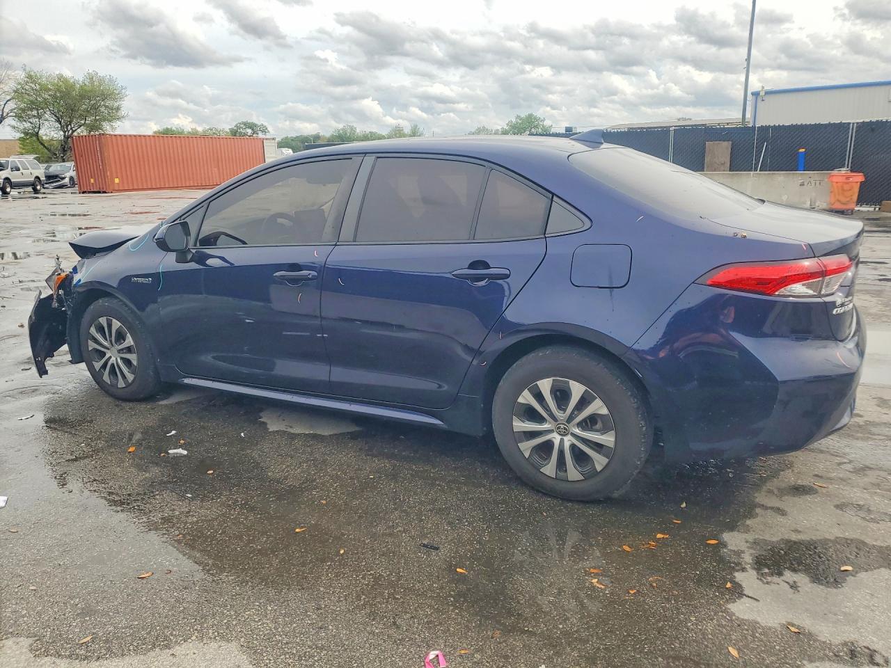 2021 TOYOTA COROLLA