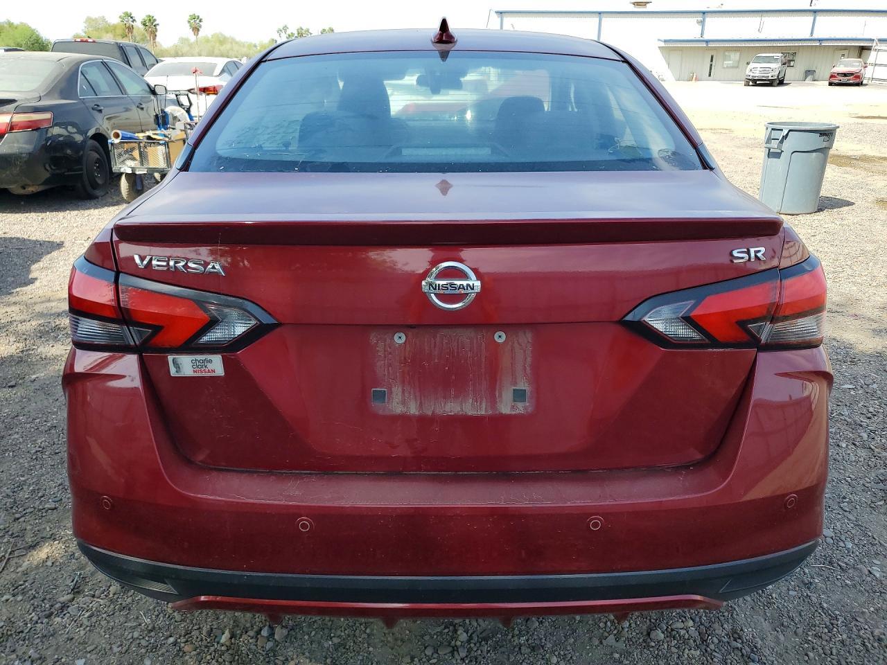 2020 NISSAN VERSA