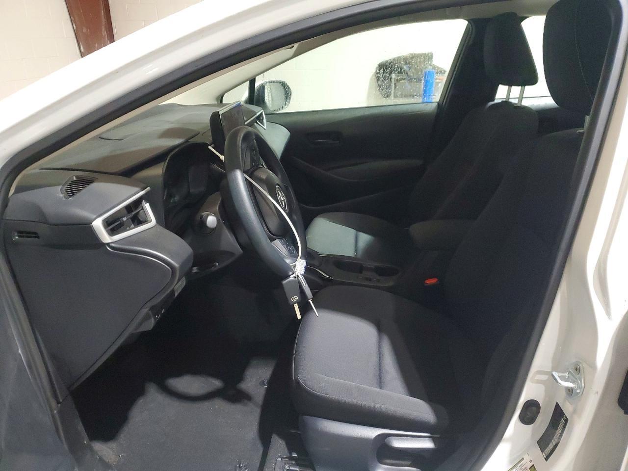 2025 TOYOTA COROLLA