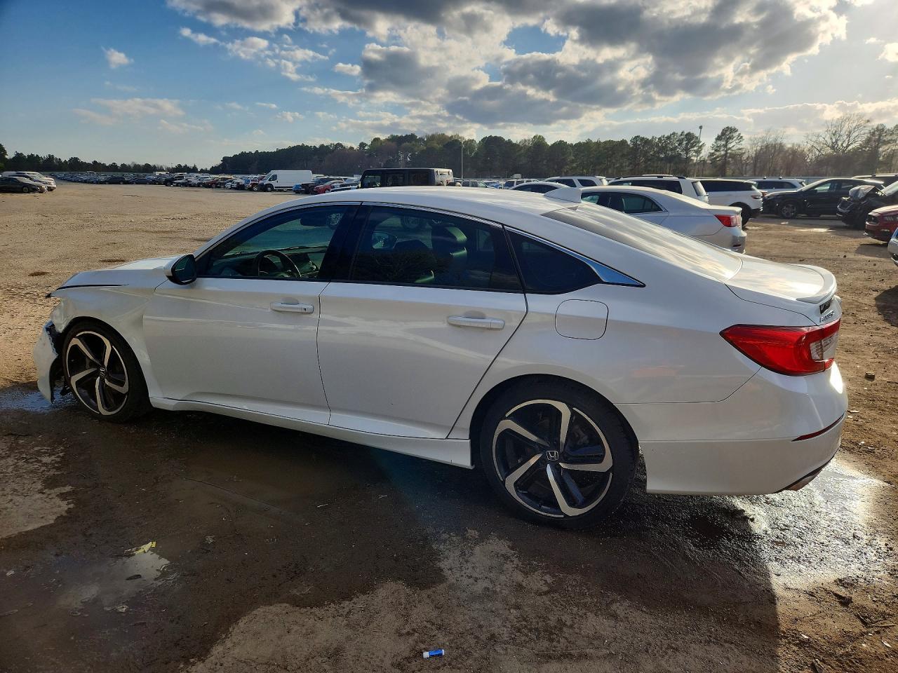 2018 HONDA ACCORD