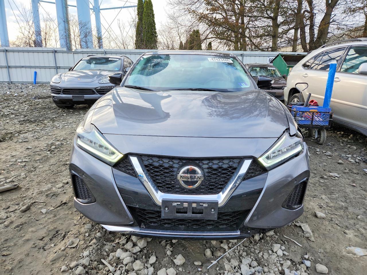 2019 NISSAN Maxima