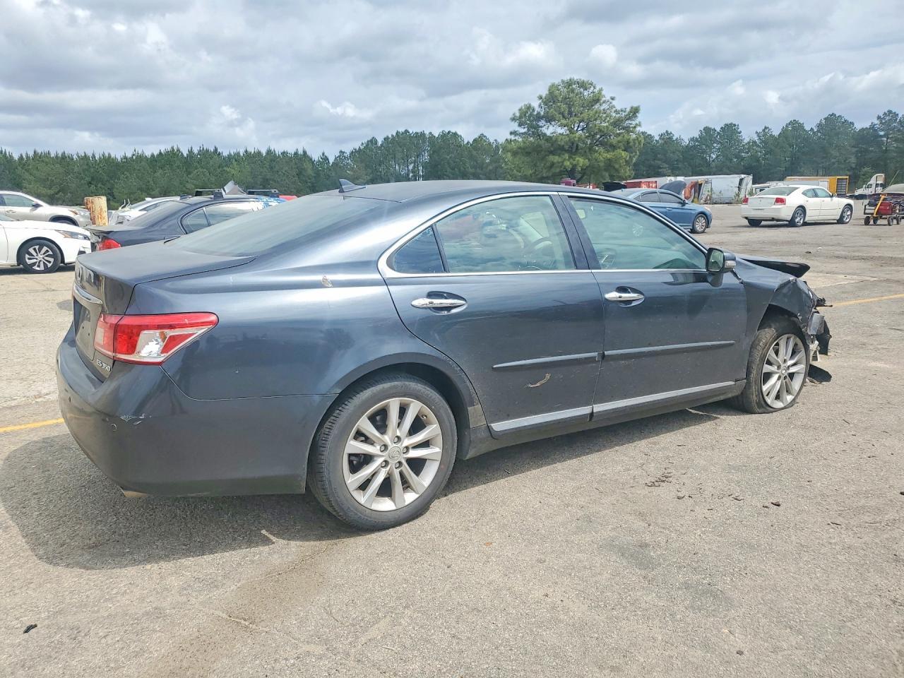 2011 LEXUS ES 350
