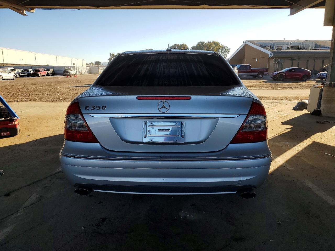 2007 MERCEDES-BENZ E-Class