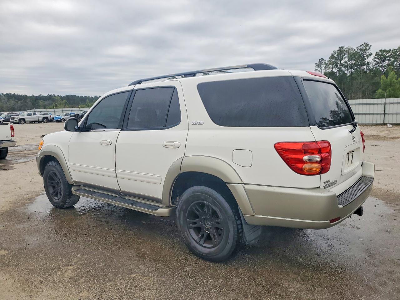 2003 TOYOTA Sequoia