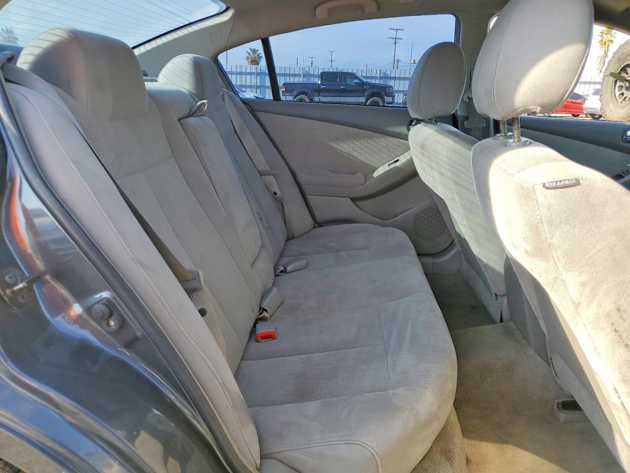 2010 NISSAN ALTIMA