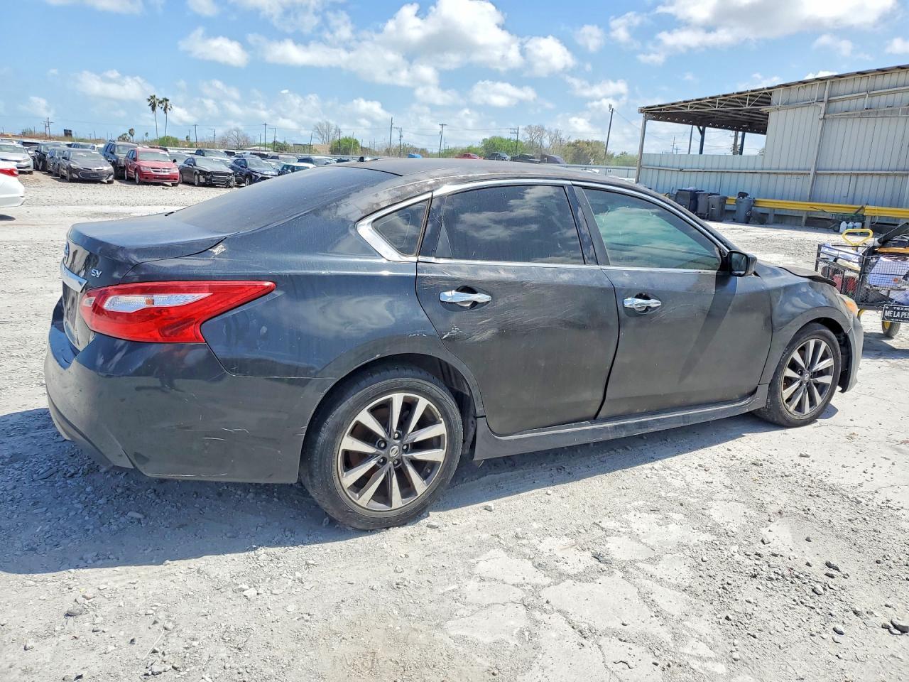 2017 NISSAN ALTIMA