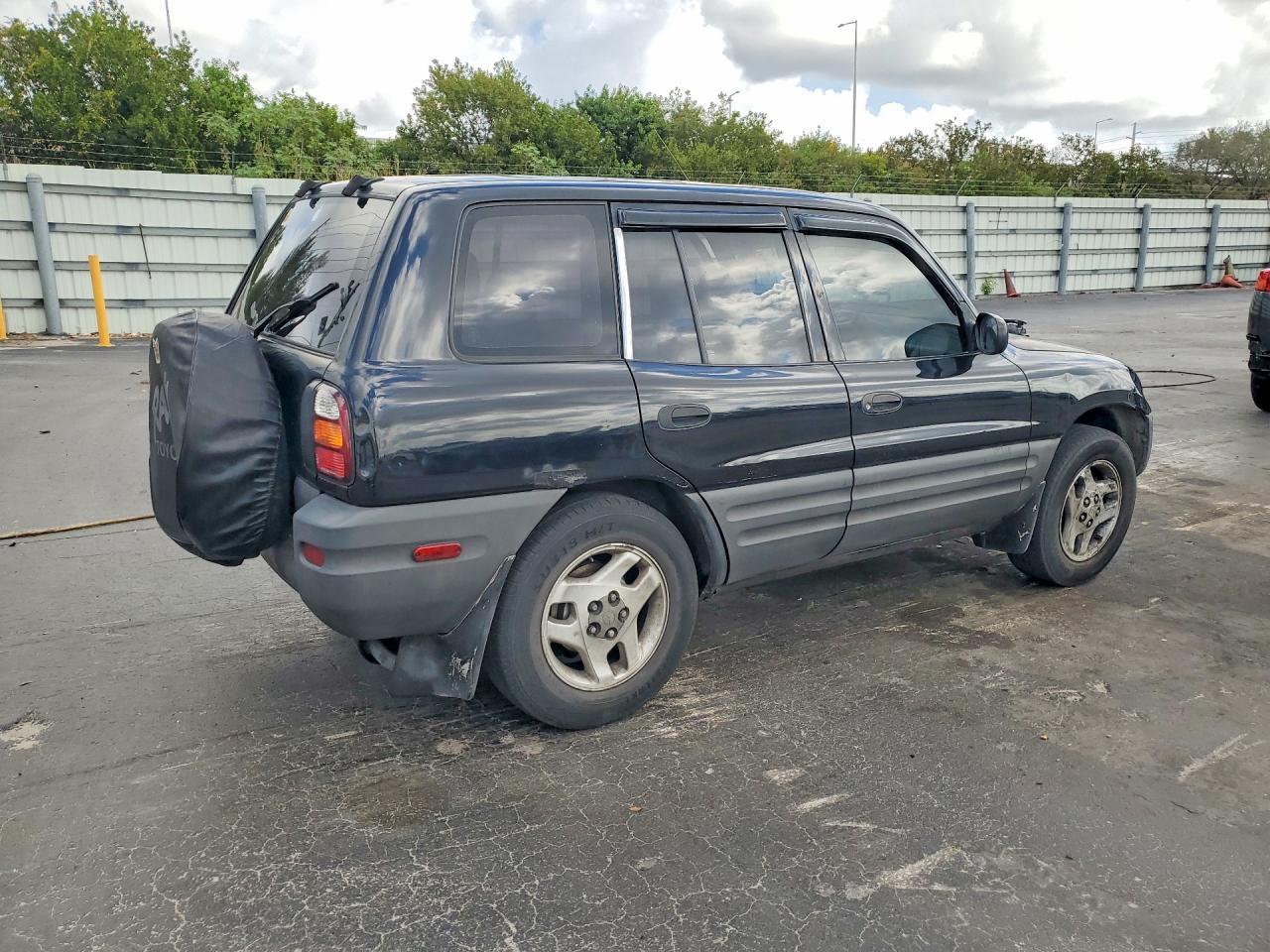 1998 TOYOTA RAV4