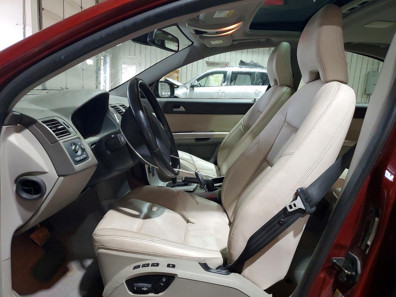 2011 VOLVO S40