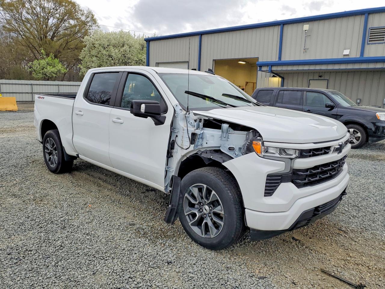 2023 CHEVROLET Silverado